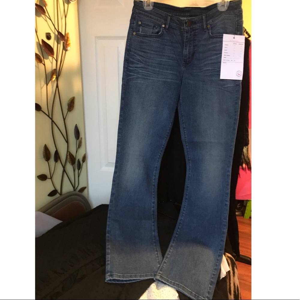 Classic Vintage Wash Blue Jeans